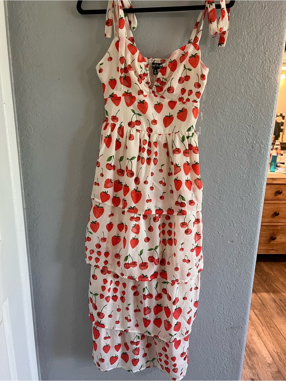 White and Red Strawberry Tiered Midi Dress - Picture 4 of 7